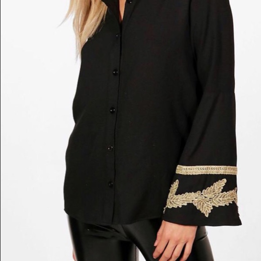 Karina Appliqué Top with gold